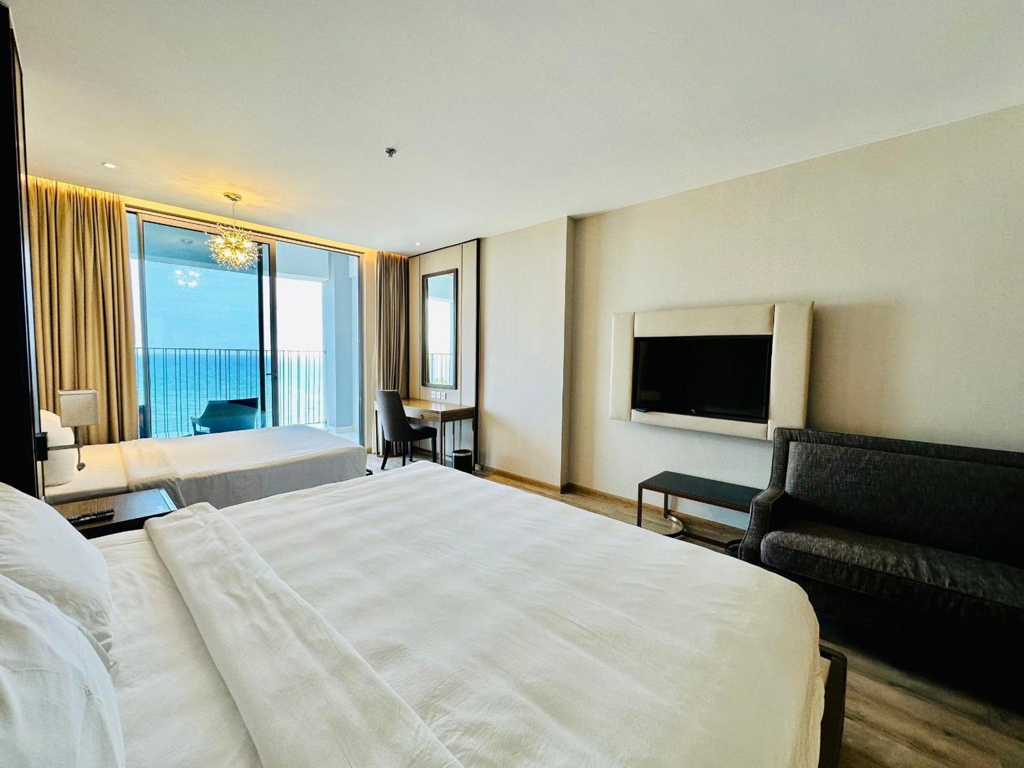 Jk.Boutique Oceanfront Panorama Residence Nha Trang Buitenkant foto